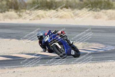 media/Dec-07-2025-CVMA (Sun) [[3e7d2de5dc]]/Race 8-Middleweight Shootout/